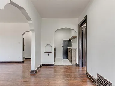 Interior 2